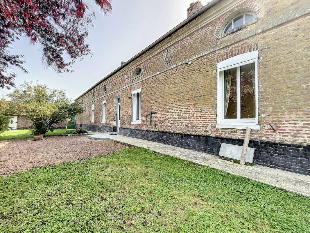 Maison à CRECY-EN-PONTHIEU