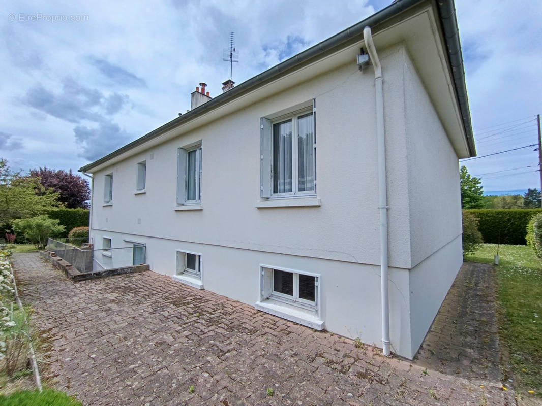 Maison à MEUNG-SUR-LOIRE