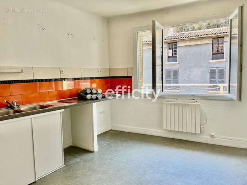 Appartement à THIERS