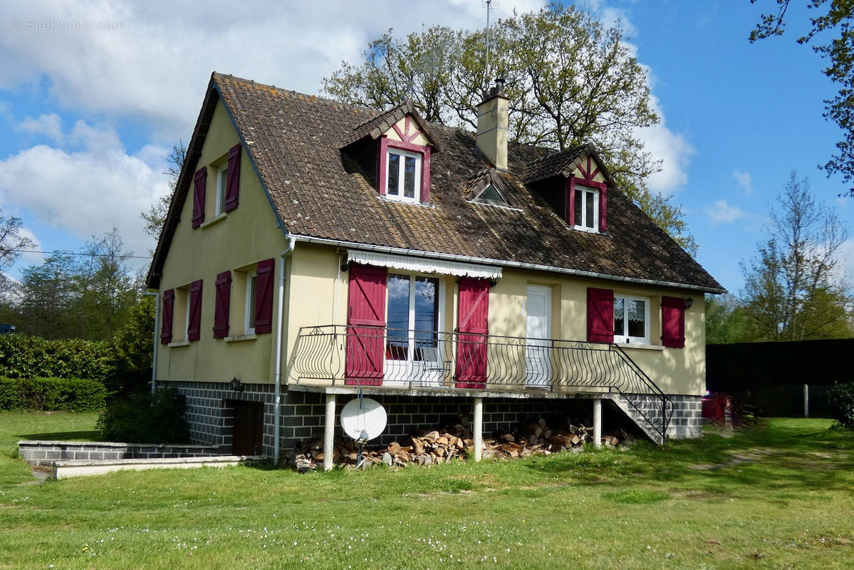 Maison à CONDE-SUR-ITON