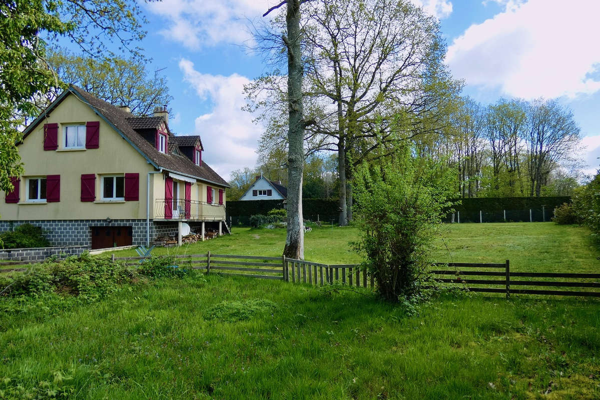 Maison à CONDE-SUR-ITON