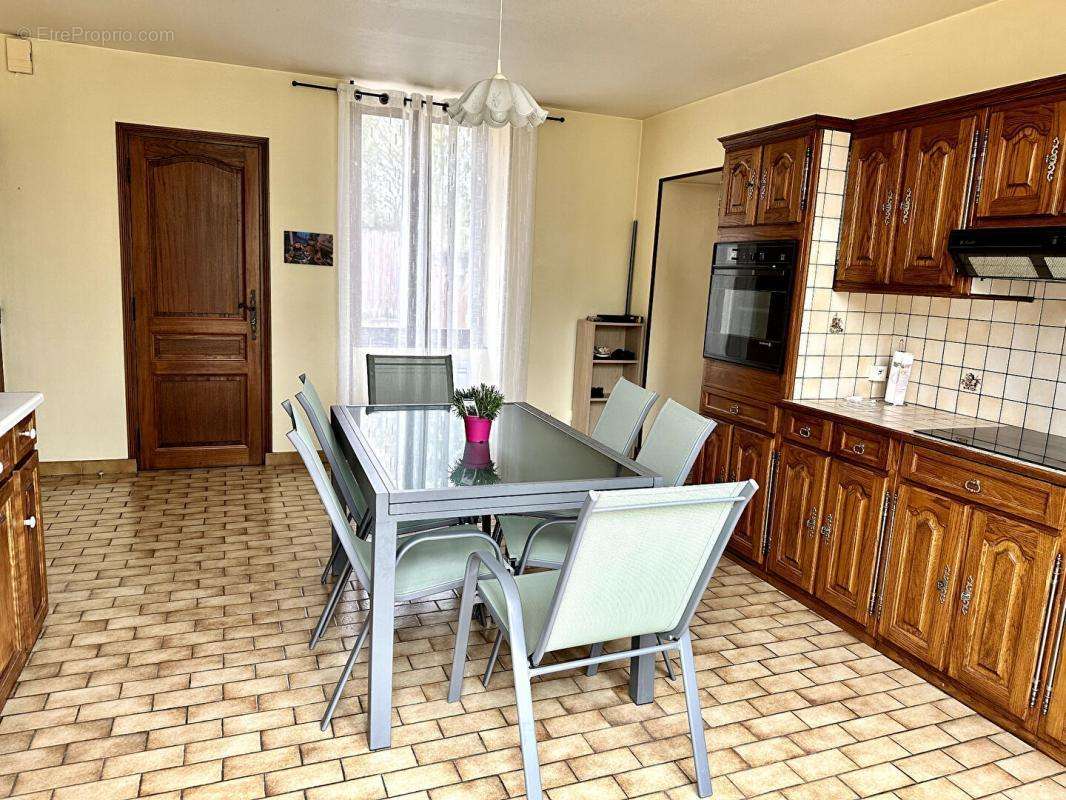 Appartement à GYE-SUR-SEINE