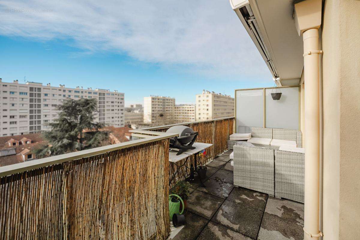 Appartement à VILLEURBANNE