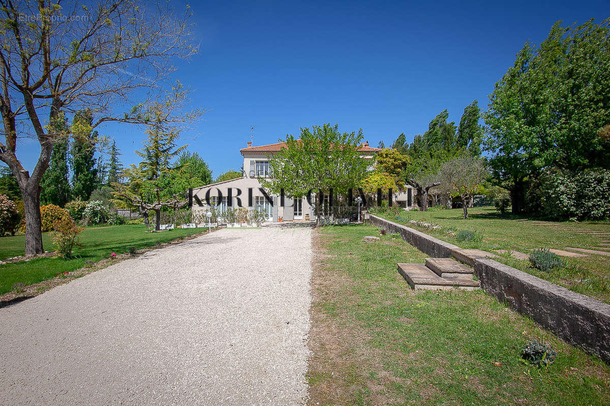 Maison à AIX-EN-PROVENCE