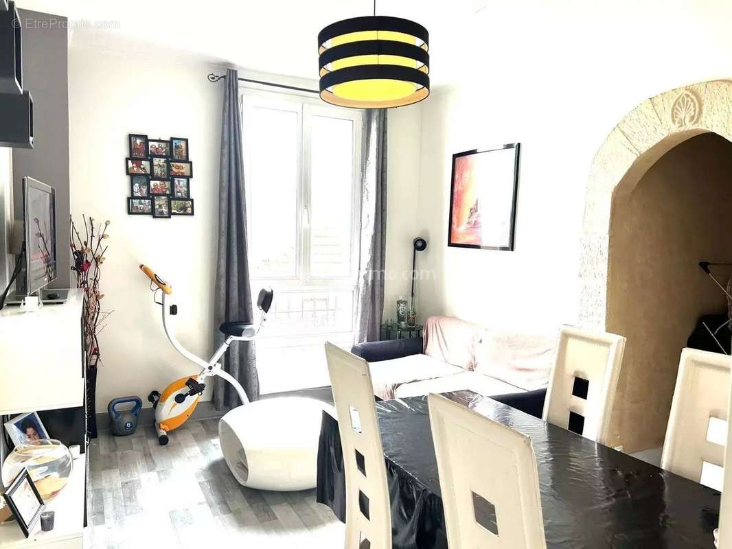 Appartement à VILLENEUVE-SAINT-GEORGES