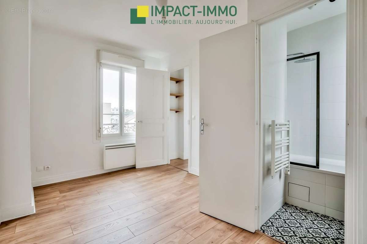 Appartement à COLOMBES