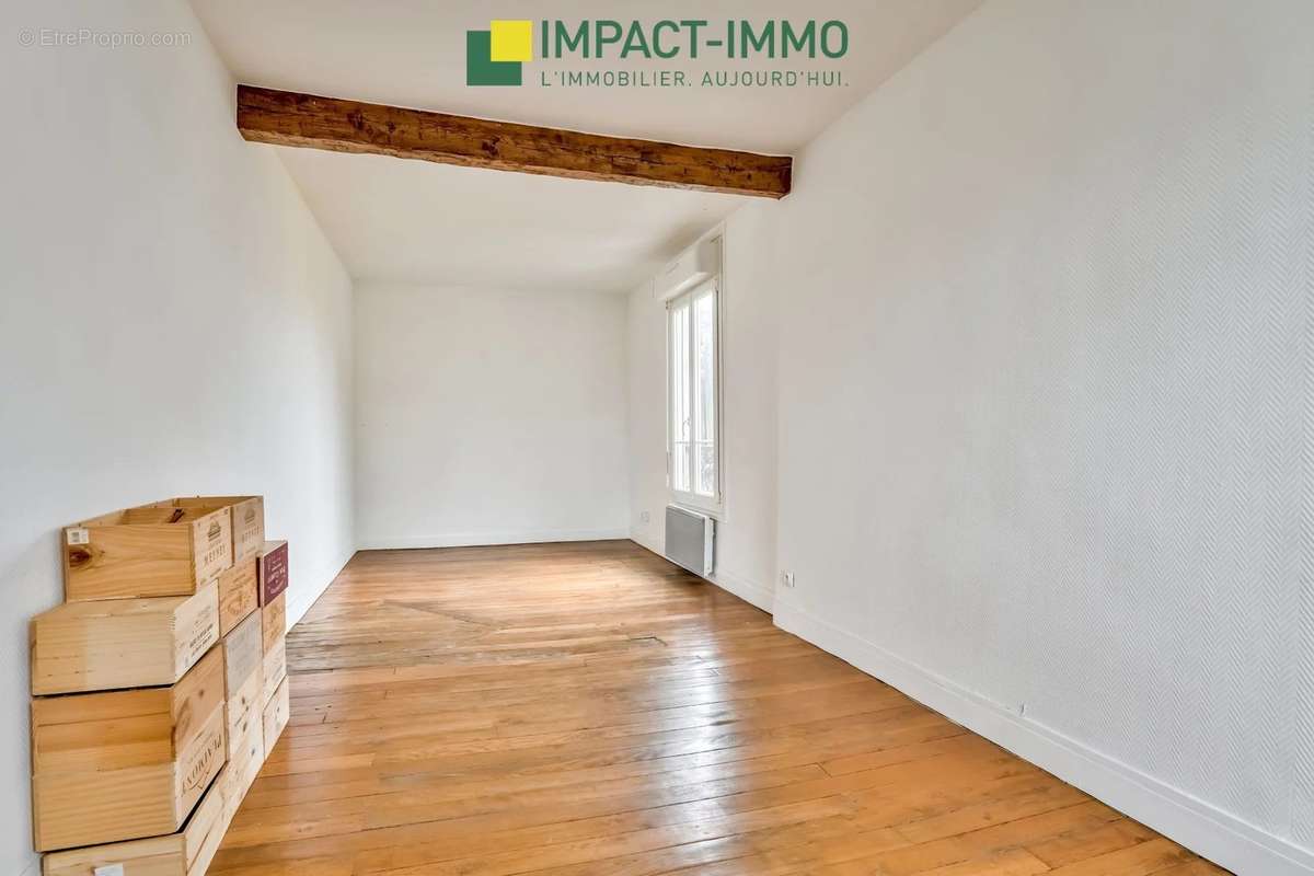 Appartement à COLOMBES