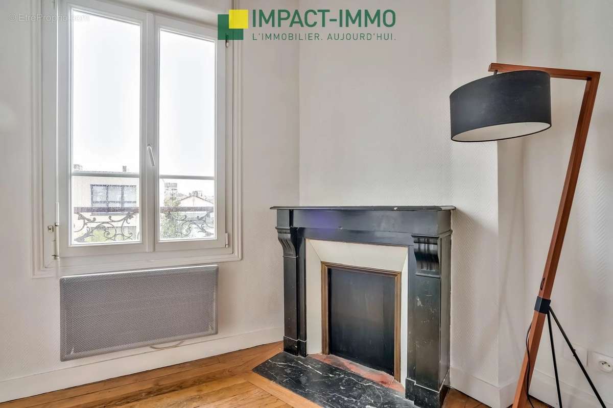 Appartement à COLOMBES