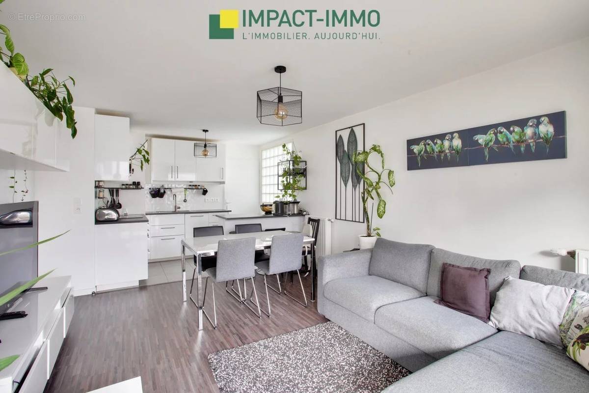 Appartement à COLOMBES