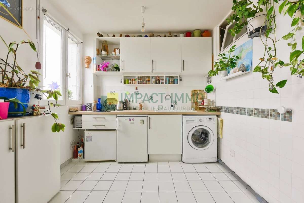 Appartement à LEVALLOIS-PERRET