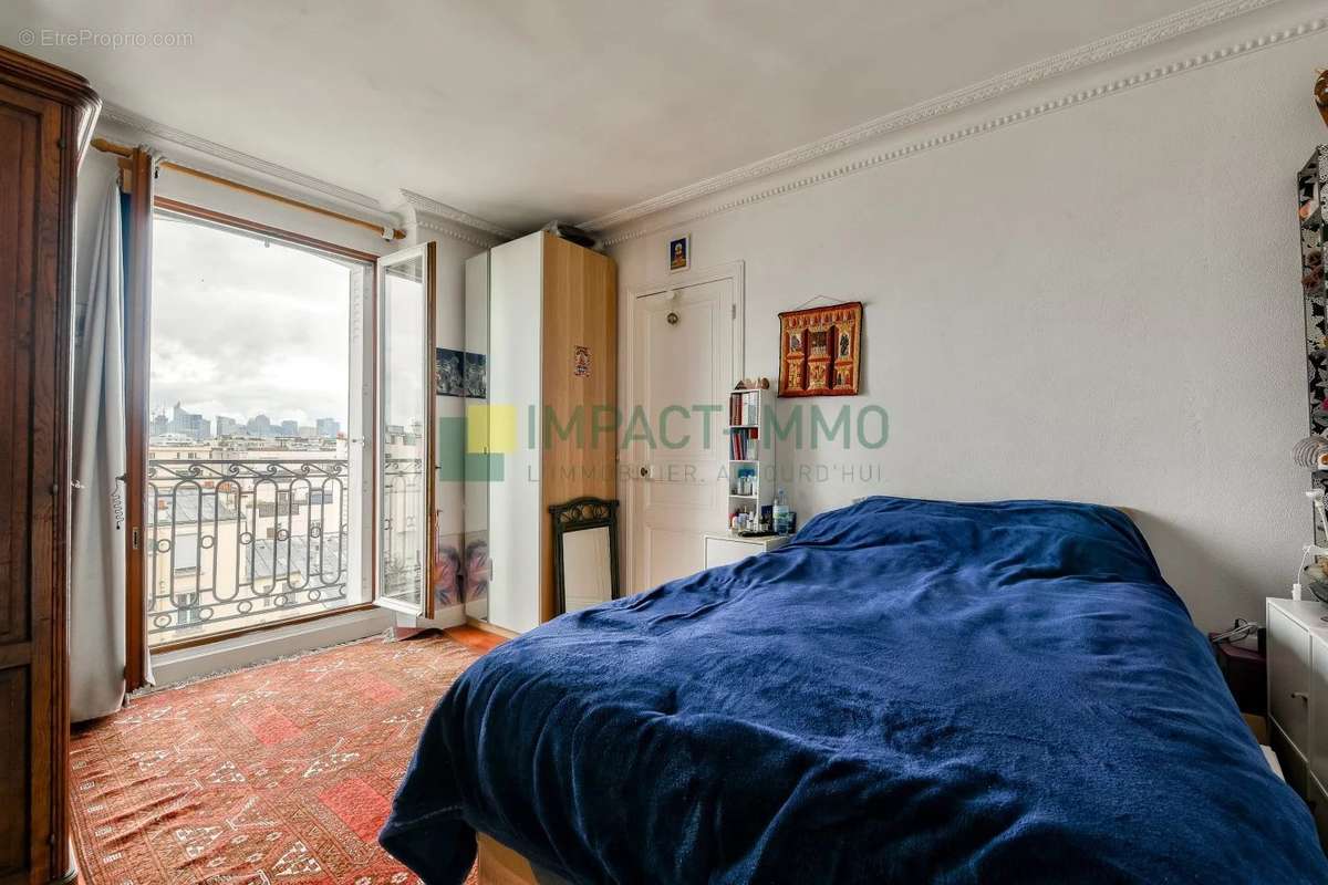 Appartement à LEVALLOIS-PERRET