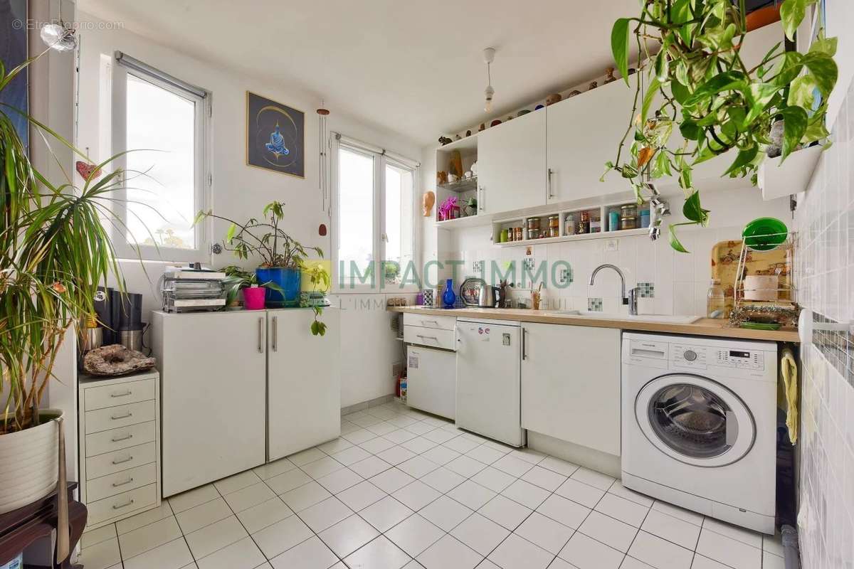 Appartement à LEVALLOIS-PERRET