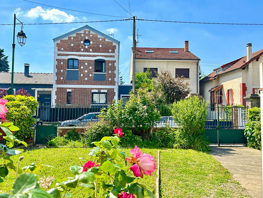 Maison à COLOMBES