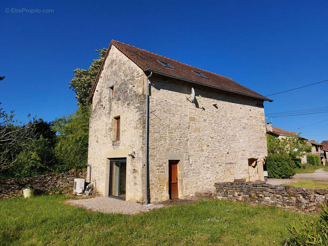 Maison à PARISOT