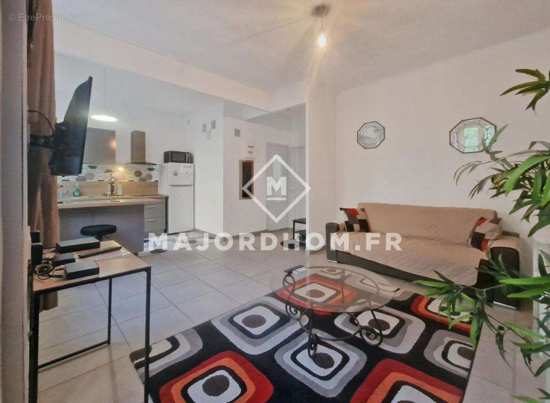 Appartement à MARSEILLE-4E