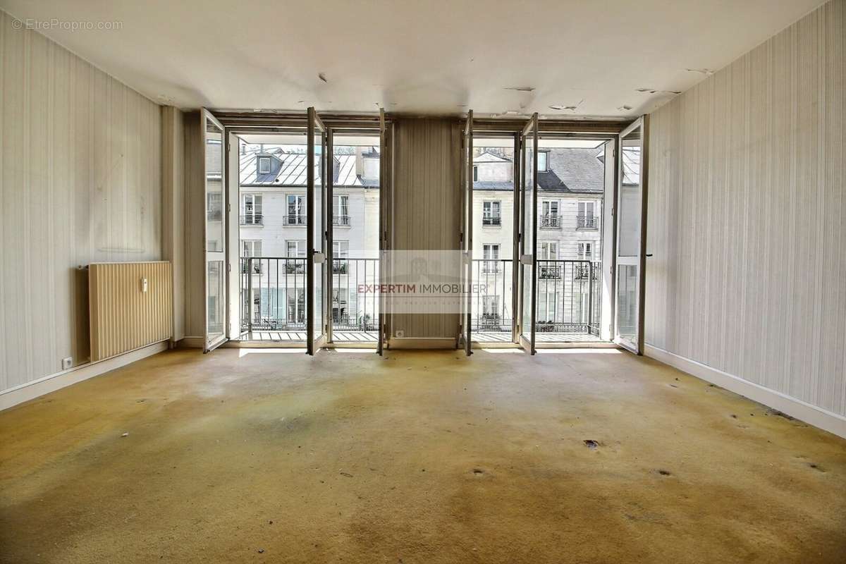 Appartement à VERSAILLES