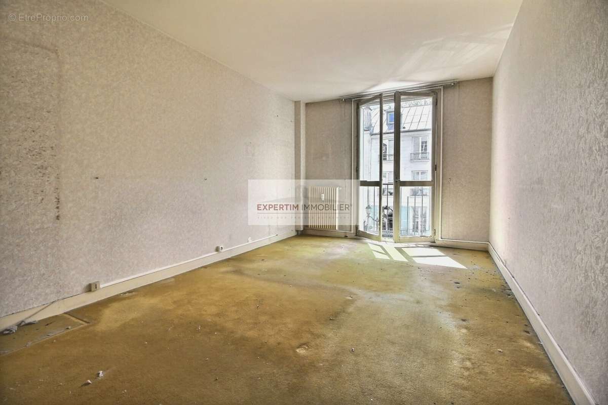 Appartement à VERSAILLES