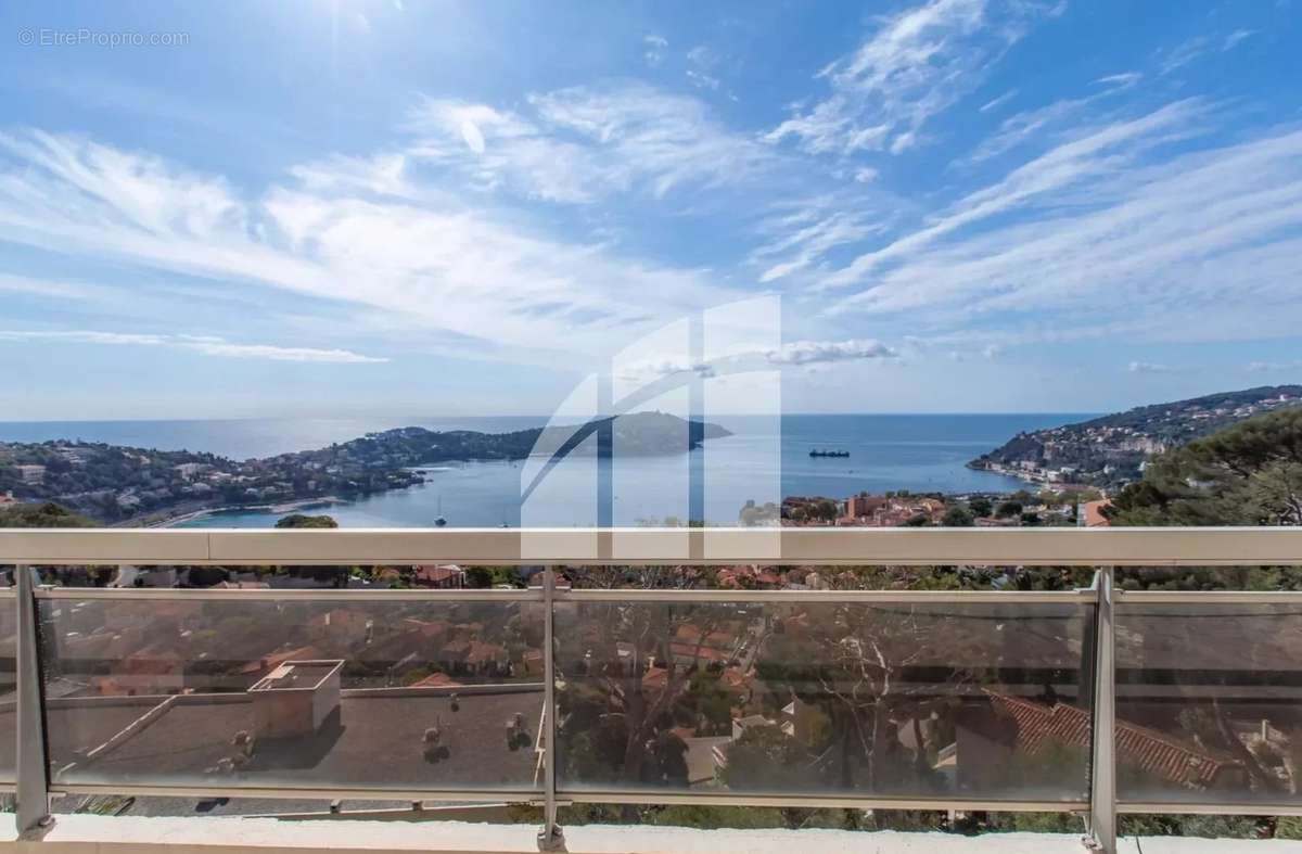 Appartement à VILLEFRANCHE-SUR-MER