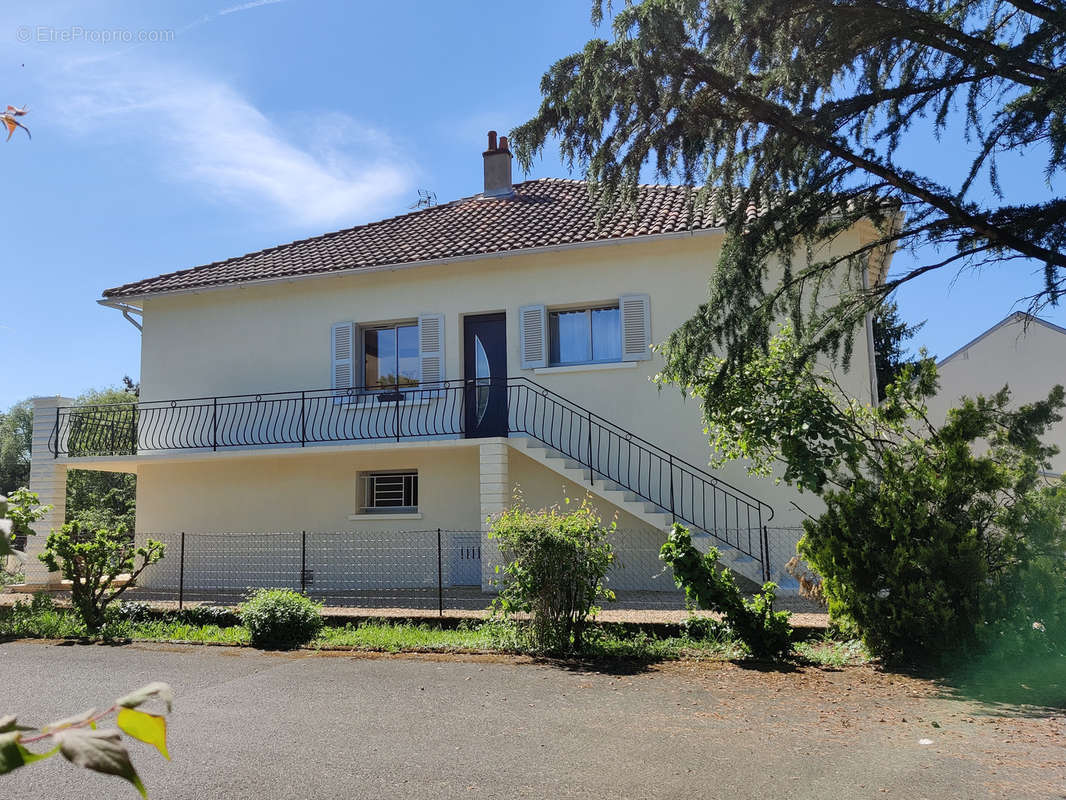 Maison à CHAUVIGNY