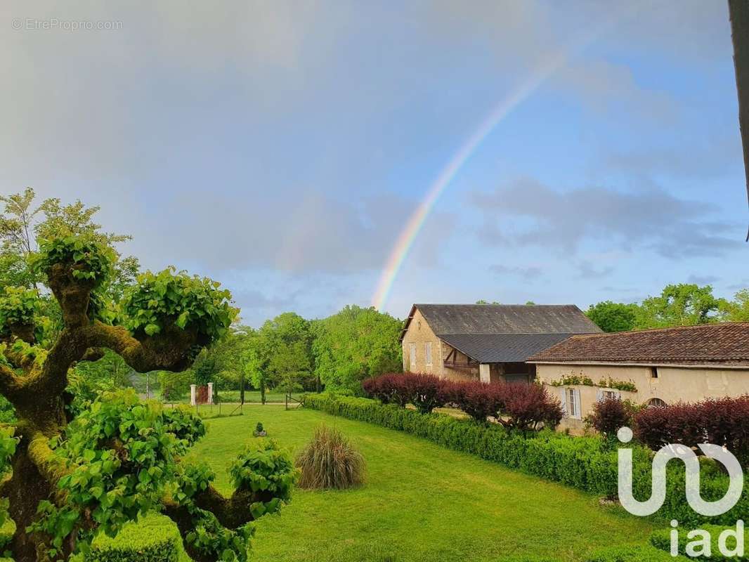 Photo 3 - Maison à MONTGUYON