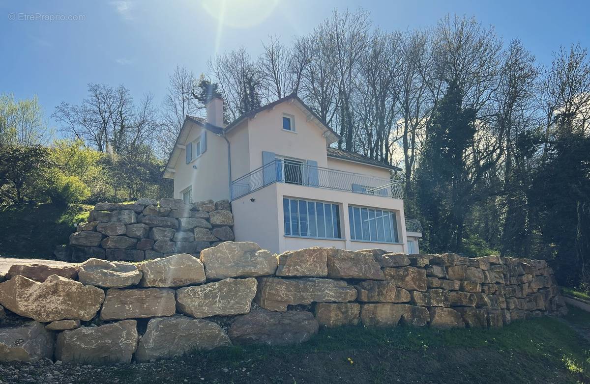 Maison à HEYRIEUX