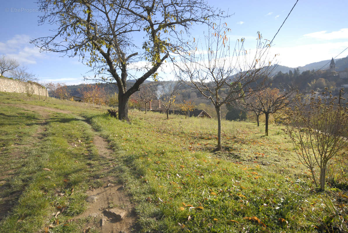 Terrain à LAMASTRE