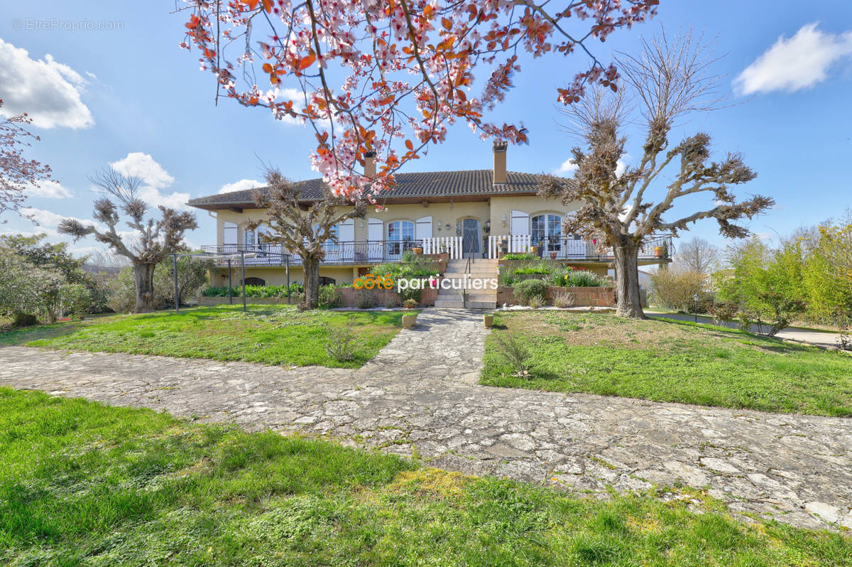 Maison à LAVAUR