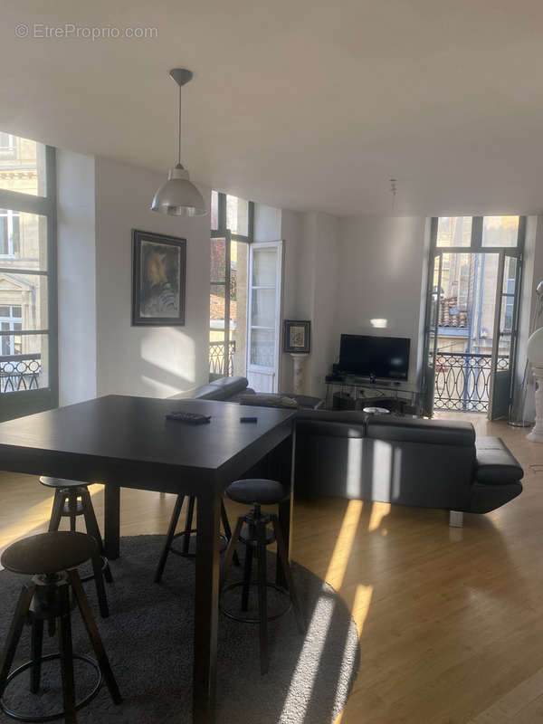 Appartement à BORDEAUX