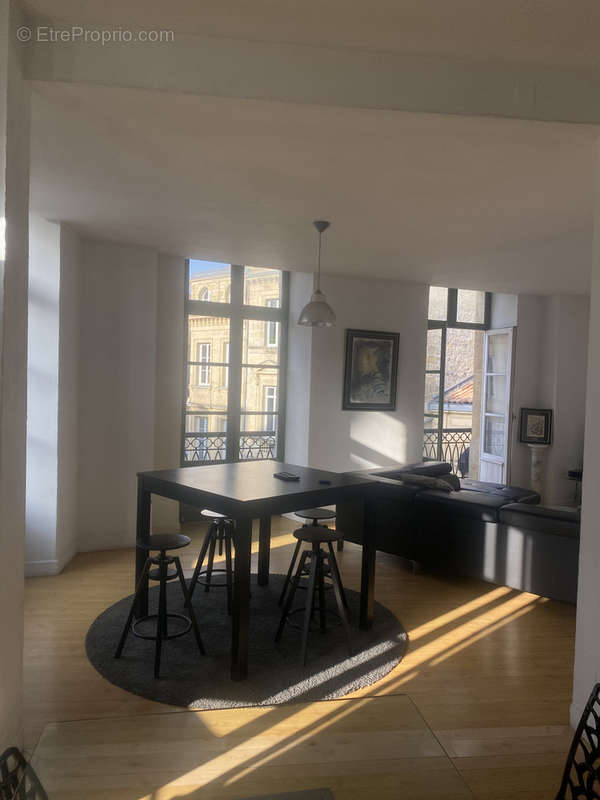 Appartement à BORDEAUX