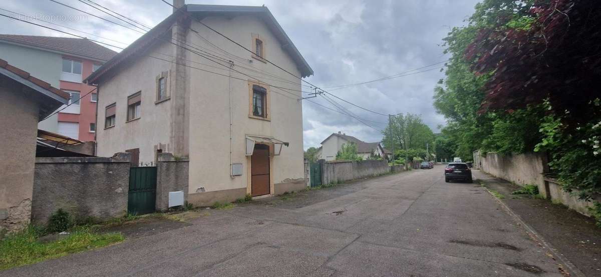 Maison à NEUVES-MAISONS