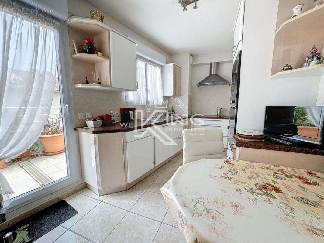 Appartement à SAINT-RAPHAEL