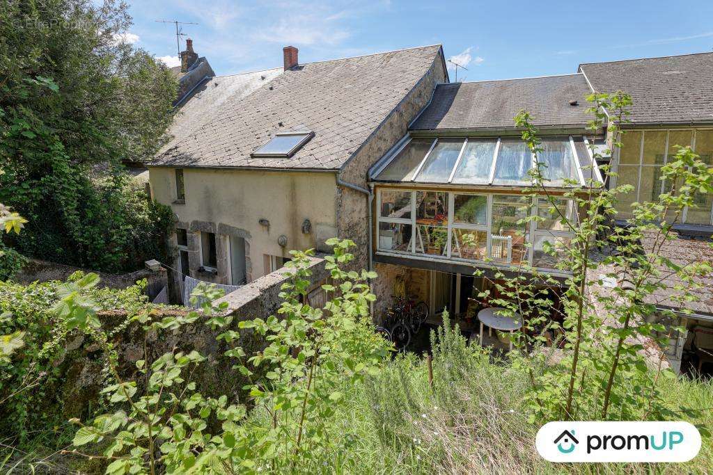 Appartement à CHATEAU-CHINON(VILLE)