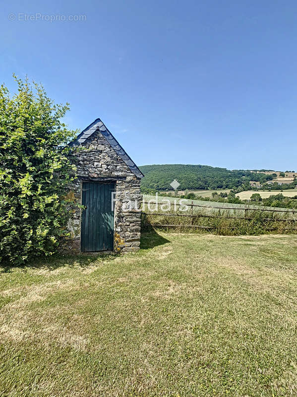 Maison à THURY-HARCOURT