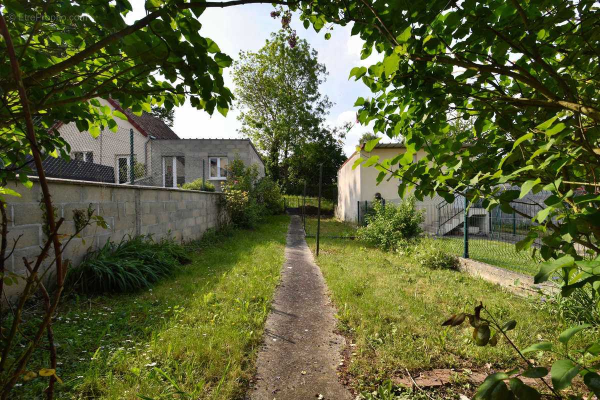 Maison à AILLY-SUR-SOMME