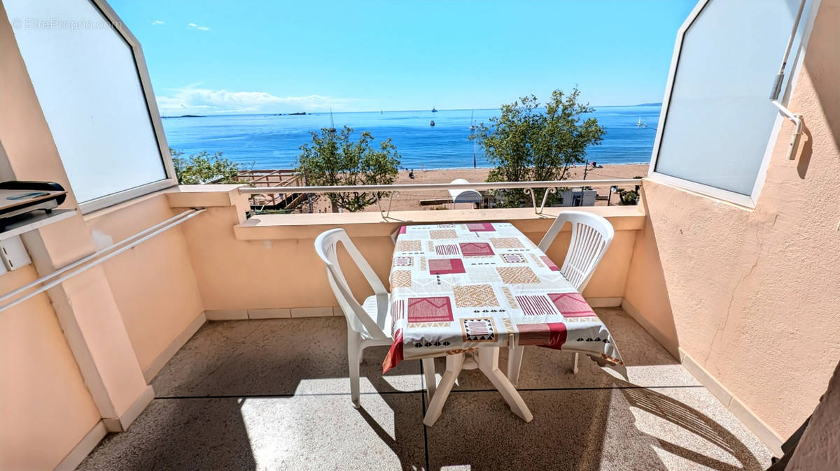 Appartement à FREJUS