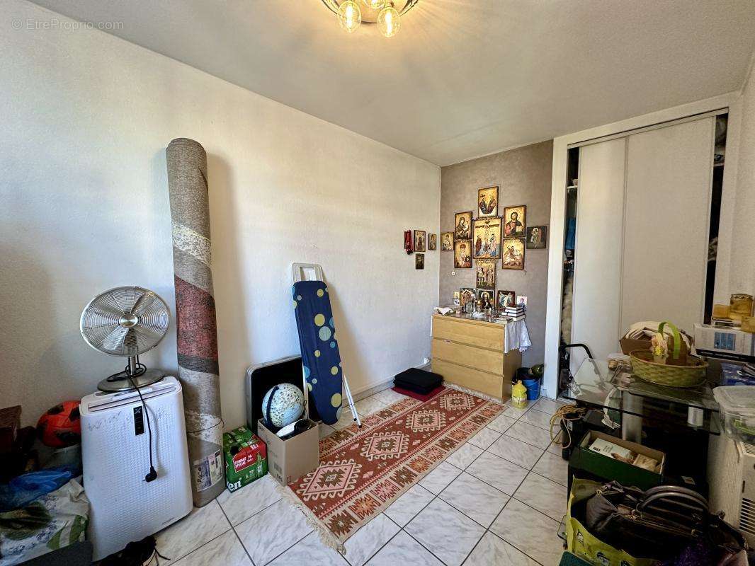 Appartement à LYON-8E