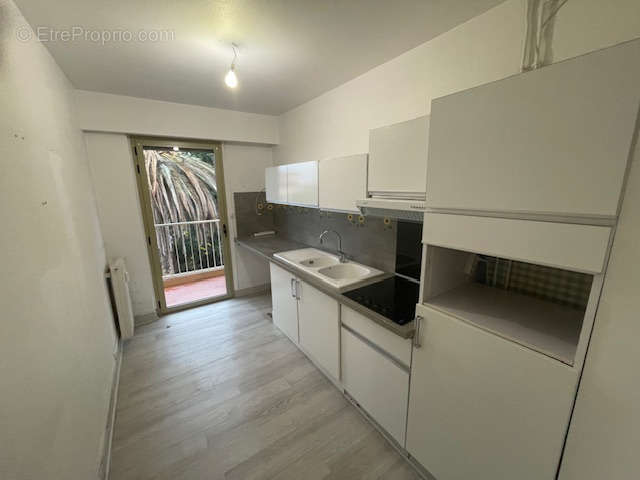 Appartement à VENCE