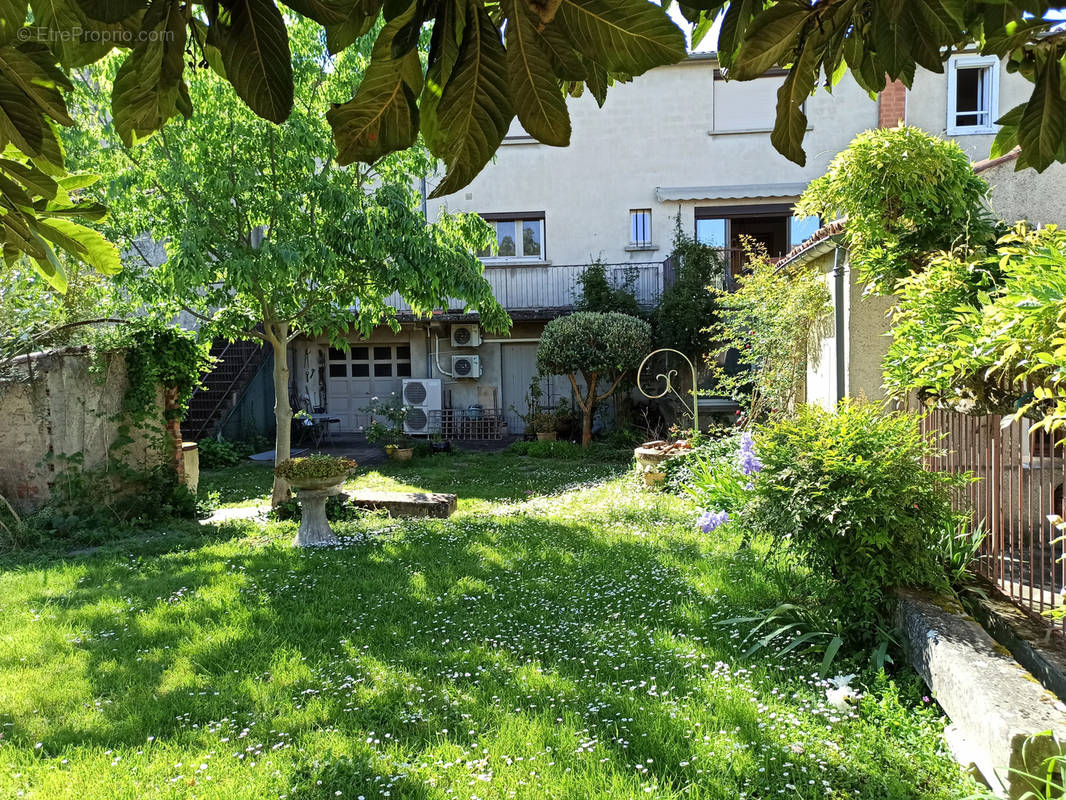 Maison à CASTRES