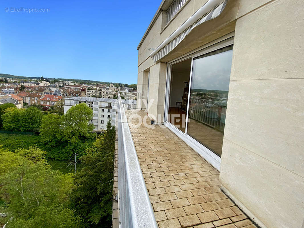 Appartement à VERSAILLES