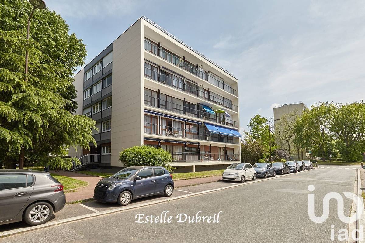 Photo 1 - Appartement à VELIZY-VILLACOUBLAY