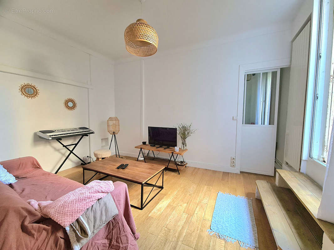 Appartement à FONTENAY-SOUS-BOIS