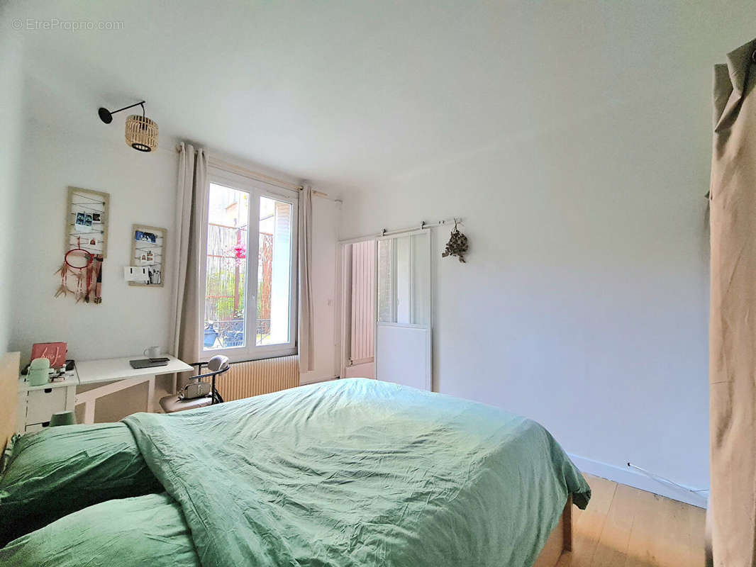 Appartement à FONTENAY-SOUS-BOIS