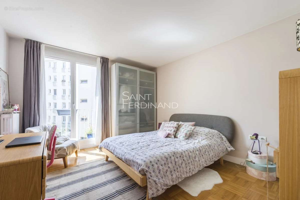 Appartement à BOULOGNE-BILLANCOURT