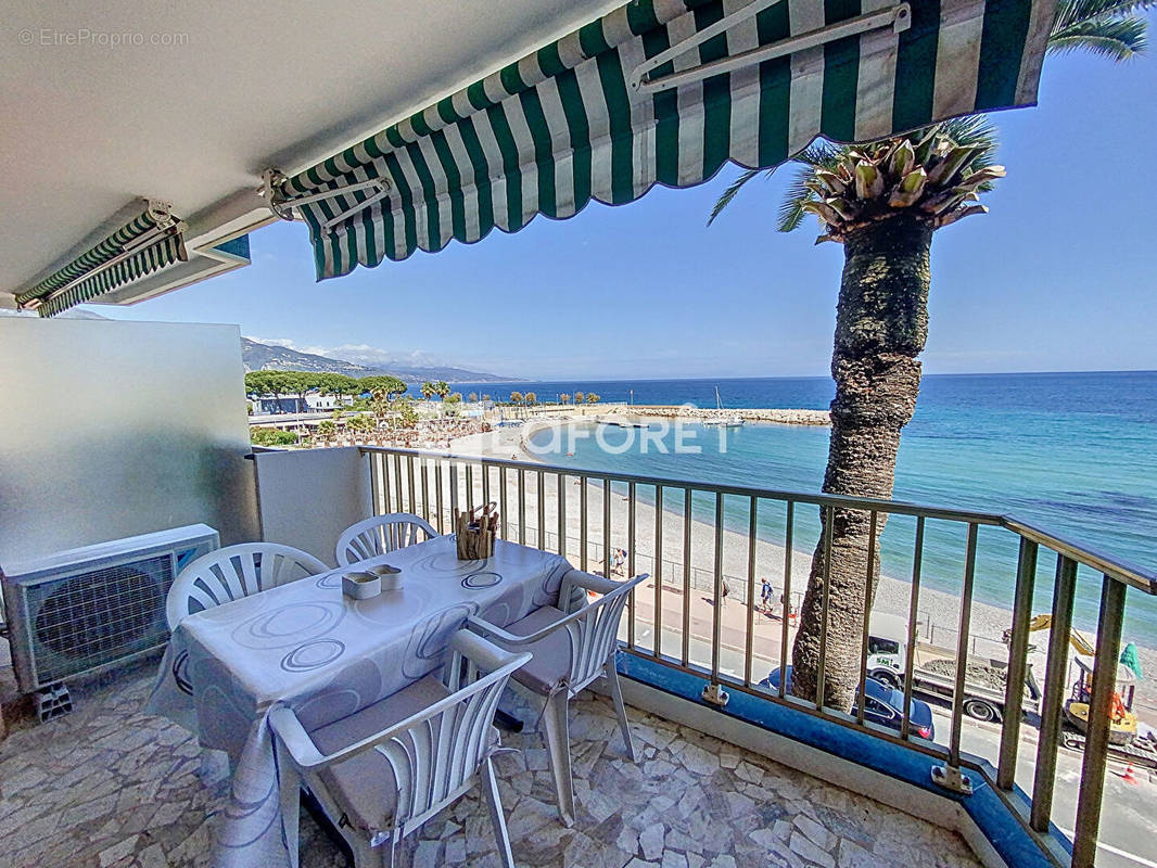 Appartement à ROQUEBRUNE-CAP-MARTIN