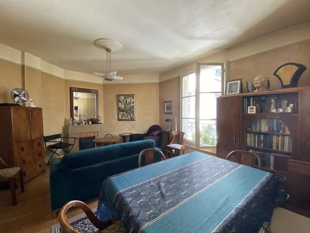 Appartement à MONTREUIL