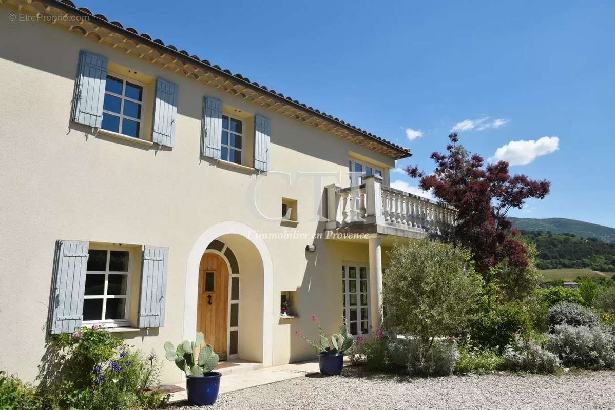 Maison à VAISON-LA-ROMAINE