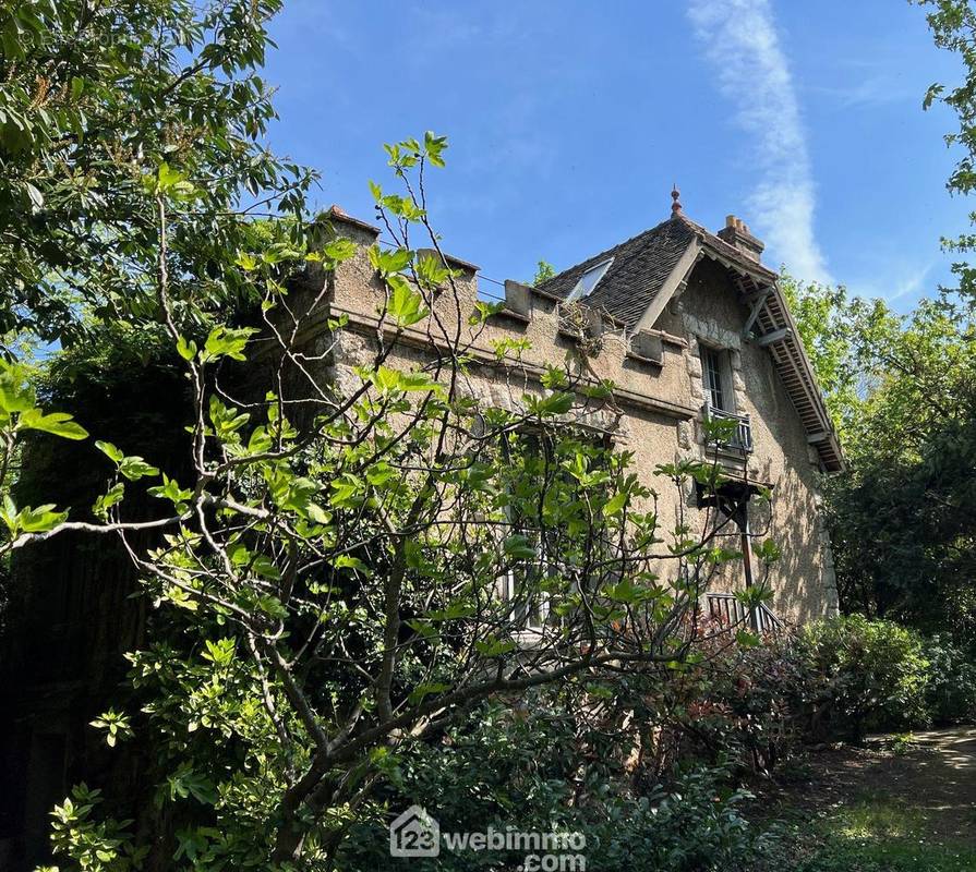 Villa des années 1900, - Maison à VITRY-SUR-SEINE