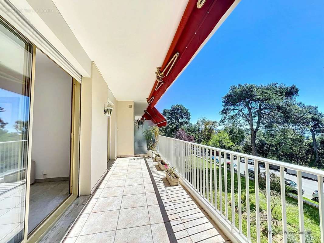 Appartement à CAGNES-SUR-MER