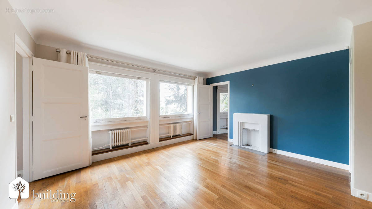 Appartement à LEVALLOIS-PERRET