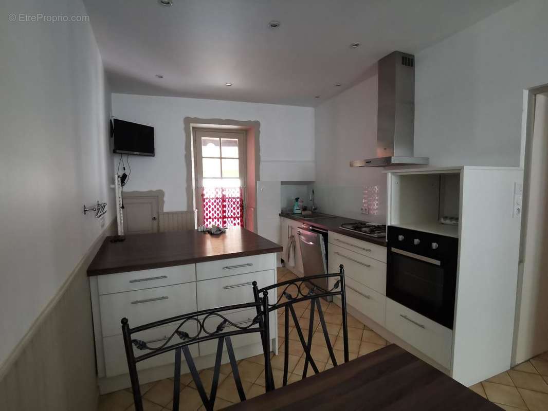   - Appartement à AUBENAS